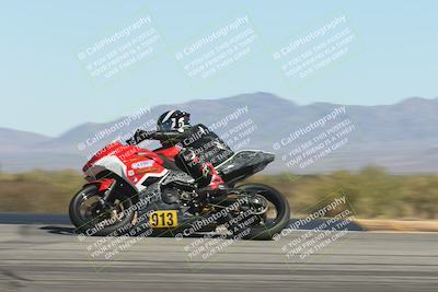 media/Oct-30-2025-Racers Edge (Thu) [[dabbdaf680]]/3-B Group/Session 4 (Turn 9 Side)/